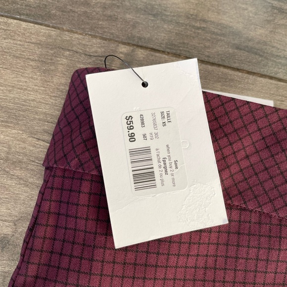 Womens pants - new! - Picture 2 of 2